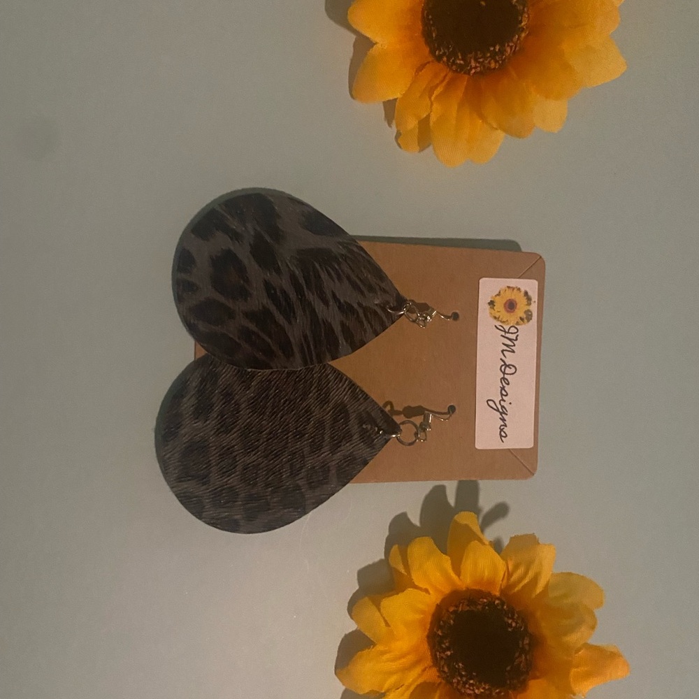 Leopard earrings
